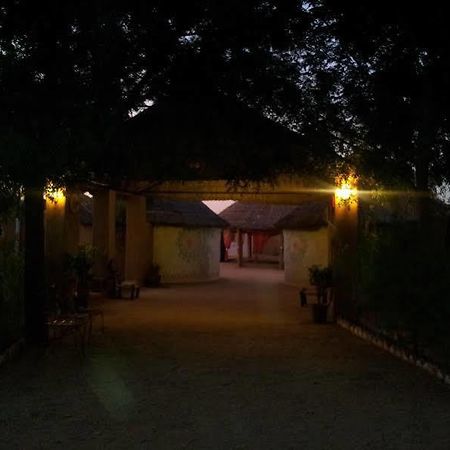Mahadev Resort Sam Luaran gambar
