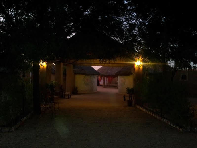 Mahadev Resort Sam Luaran gambar